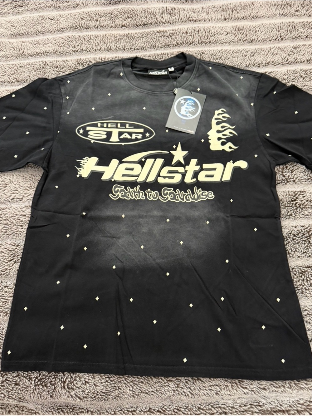 Hellstar Men’s Black Graphic Short Sleeve Tee
